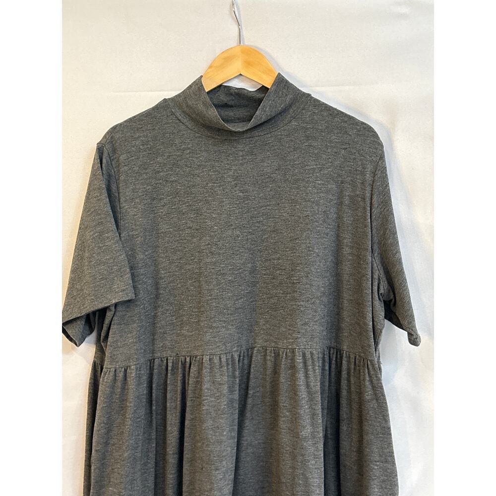 #Women’s Chelsea Studio Grey Mock Neck Dress Size 1X.